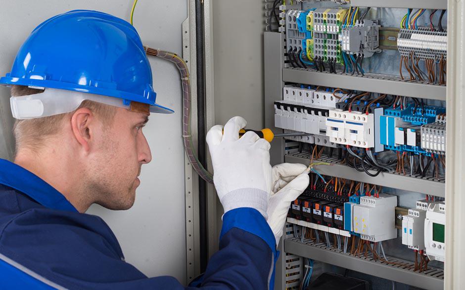 besoin d'un électricien Arnouville